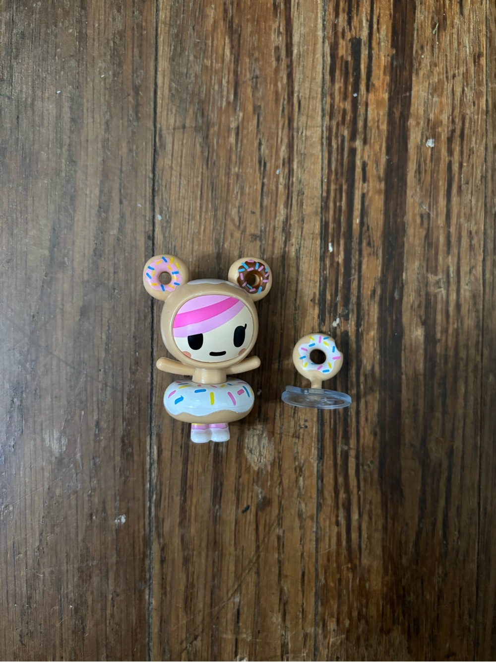 tokidoki donutella figurine